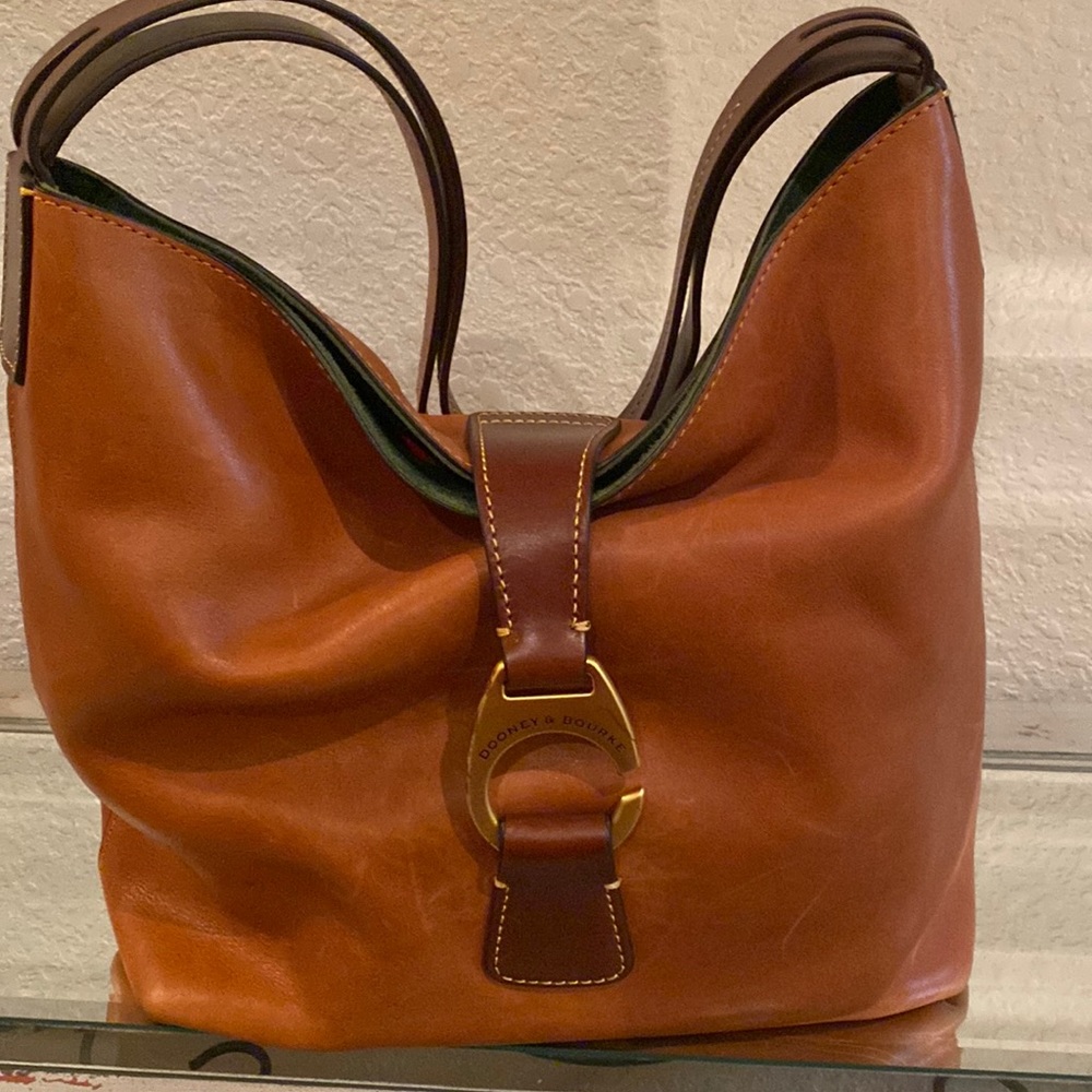 Dooney & Bourke bag